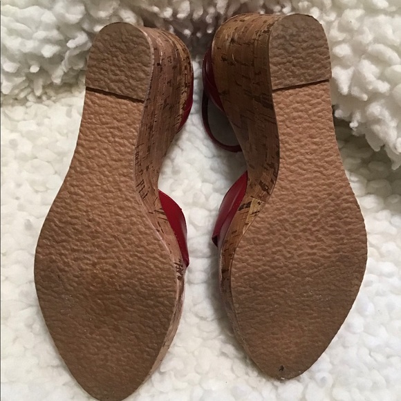 Chinese Laundry wedge sandals - Picture 7 of 11